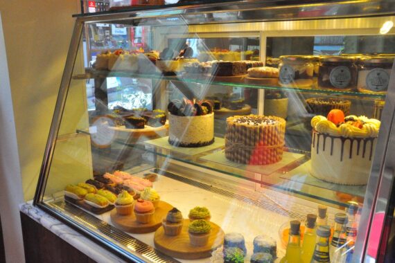 Arnavutköy’ün Meşhur Tatlıları: Öne Çıkan Lezzetler [2026] - Kapak Görseli